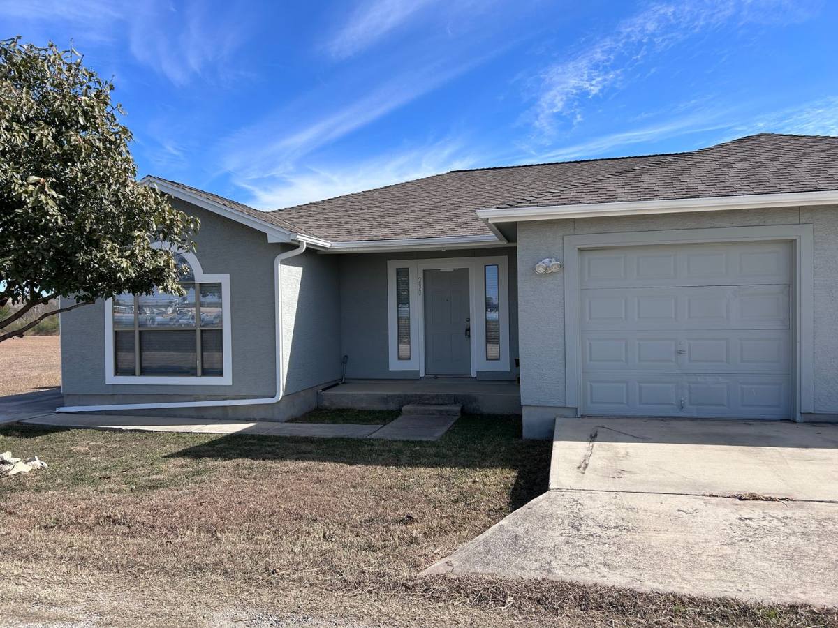 House for rent at 230 County Rd, Castroville, TX 78009