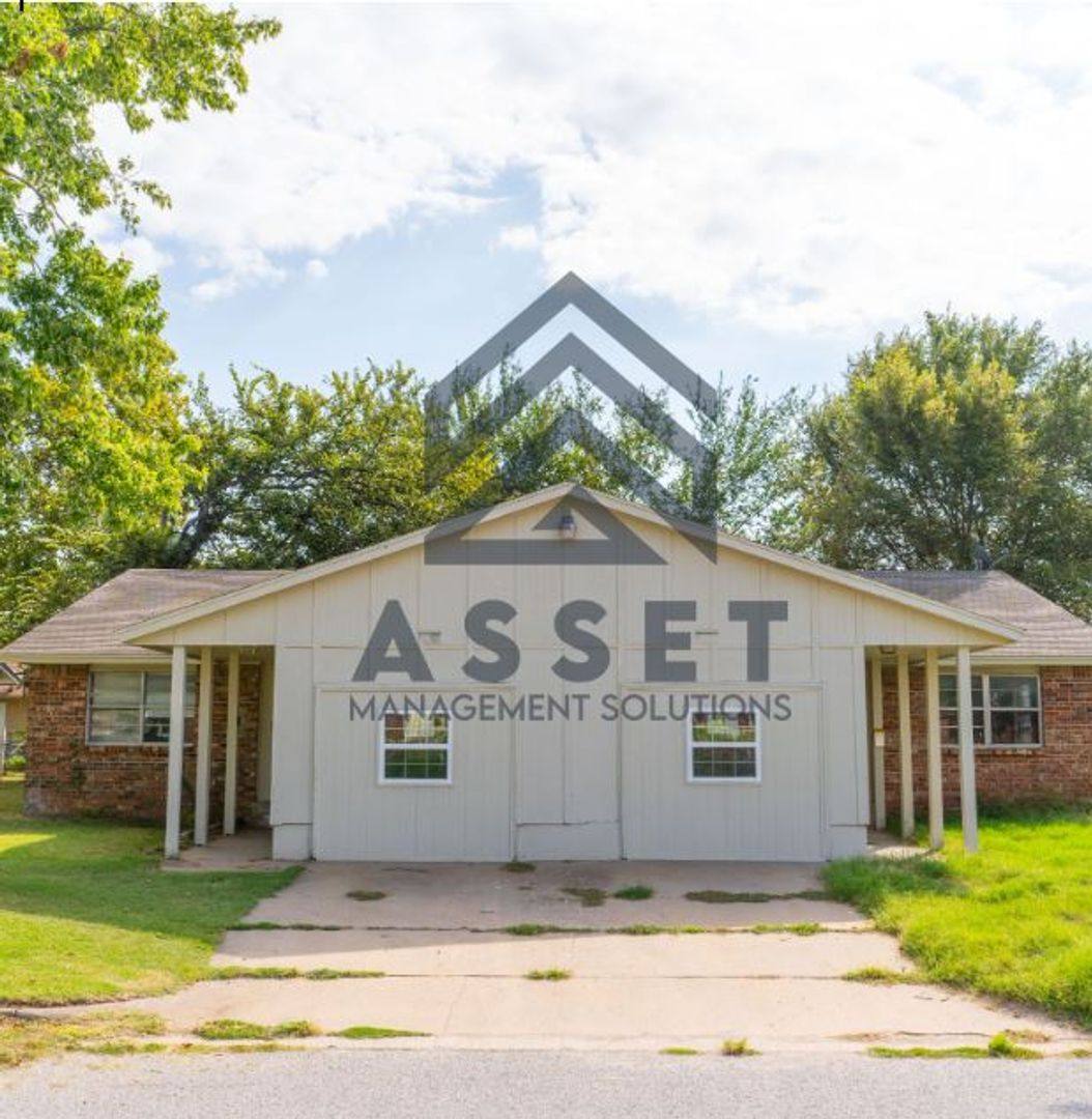 Apartment for rent at Tulsa Duplex, 6307 S Owasso Ave, Tulsa, OK 74136