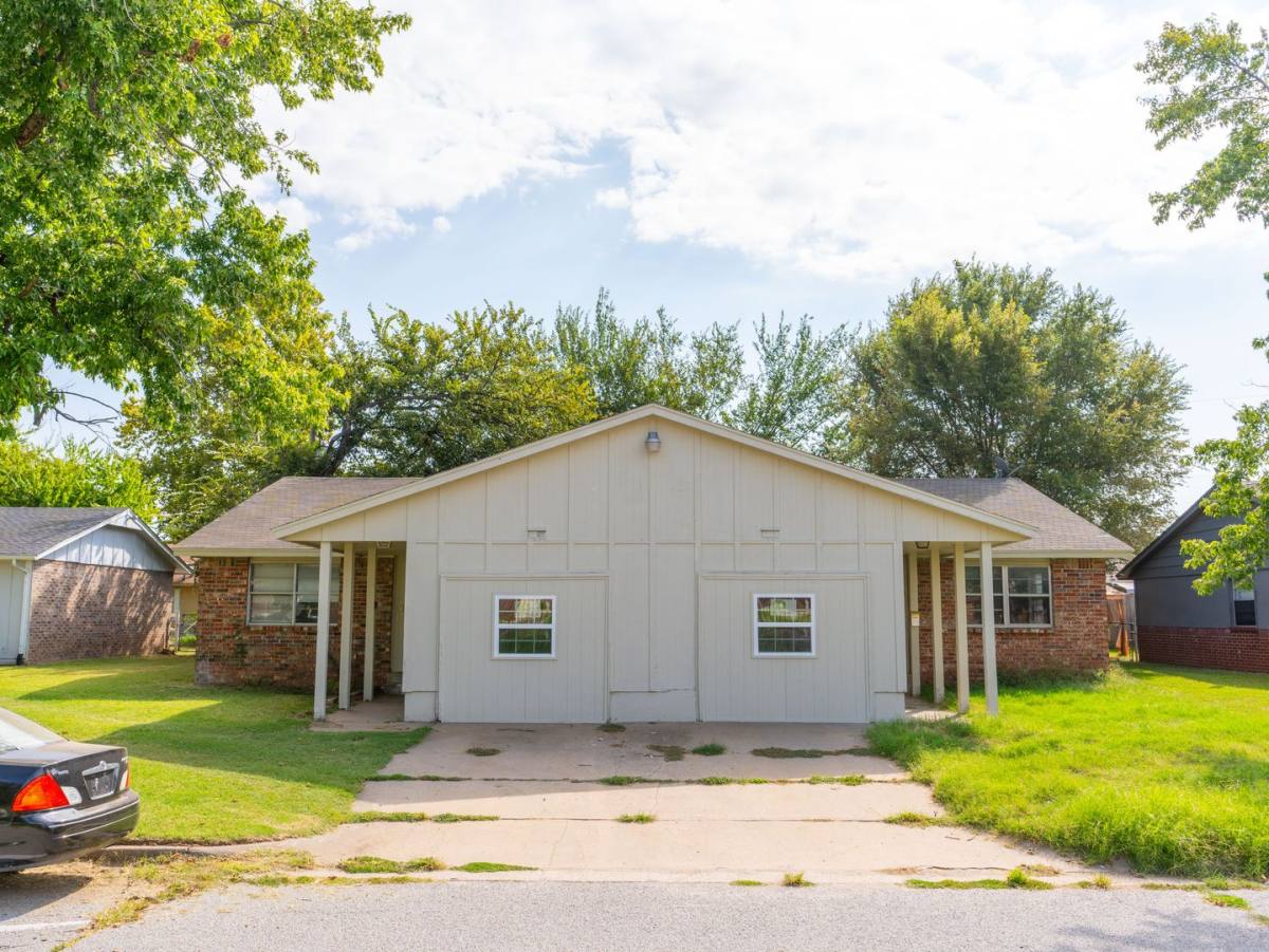 Apartment for rent at 6307 S Owasso Ave, Tulsa, OK 74136