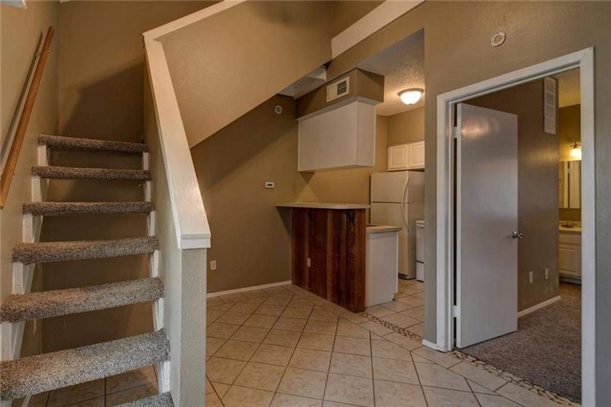 Condo for rent at 2714 Nueces St, Austin, TX 78705