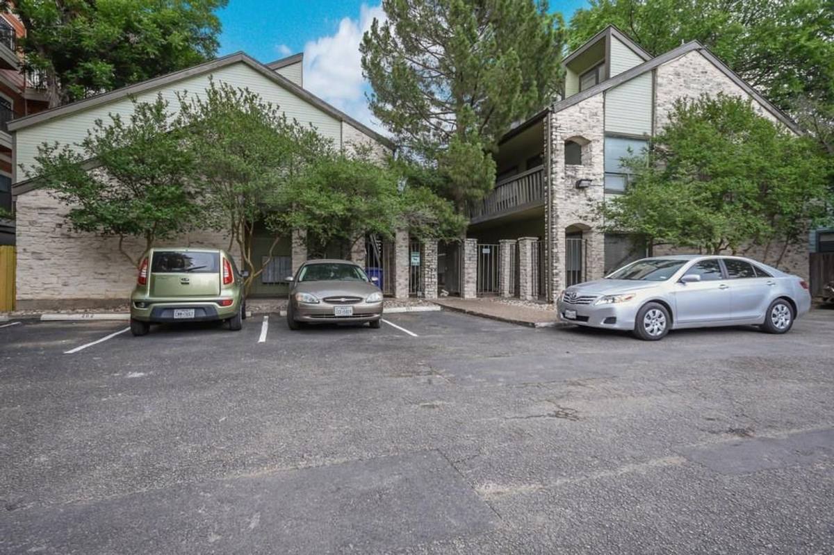 Condo for rent at 2815 Rio Grande St, Austin, TX 78705