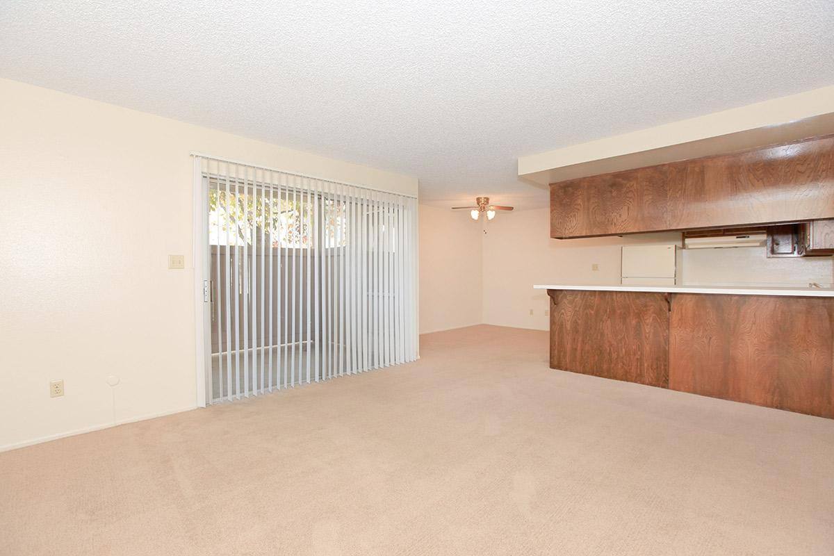 Apartment for rent at 5051 Ming Ave, Bakersfield, CA 93309