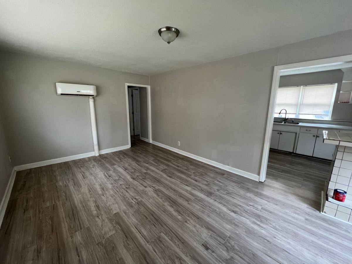 Apartment for rent at 2506 Kildare St, Huntsville, AL 35811