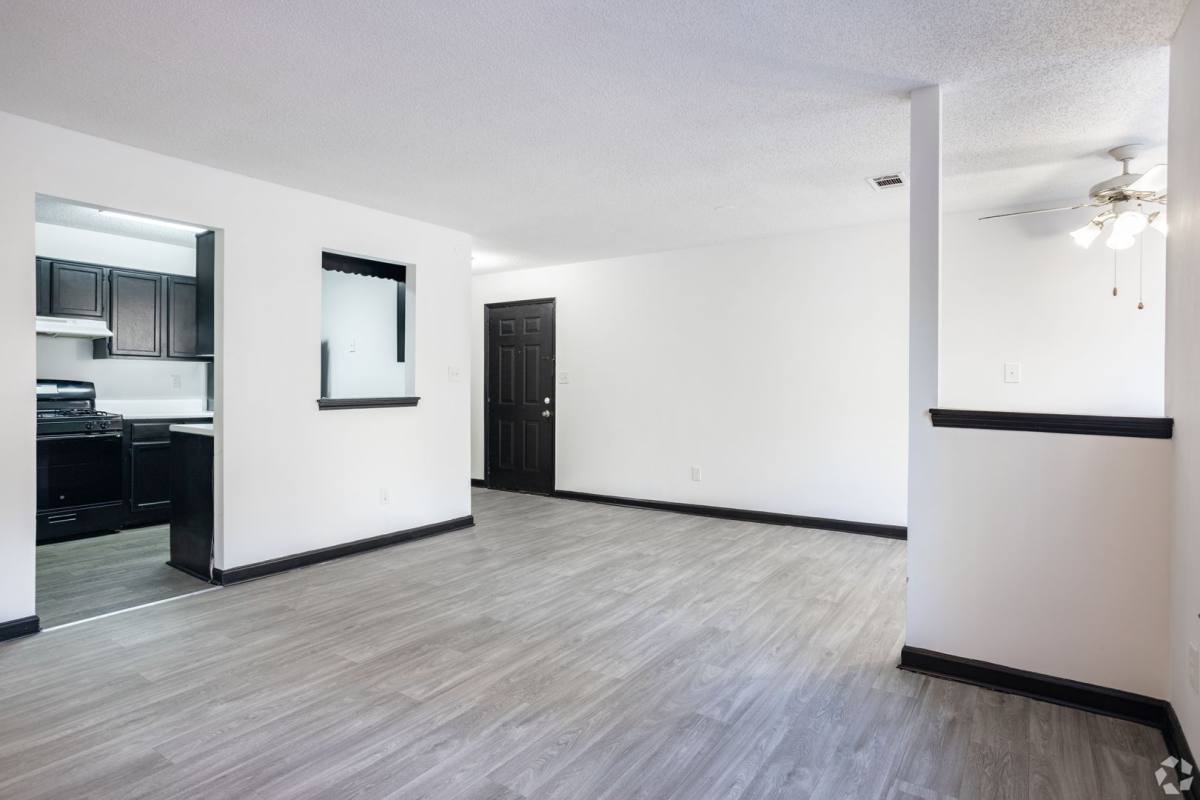 Apartment for rent at 5300 Highway, Union City, GA 30291