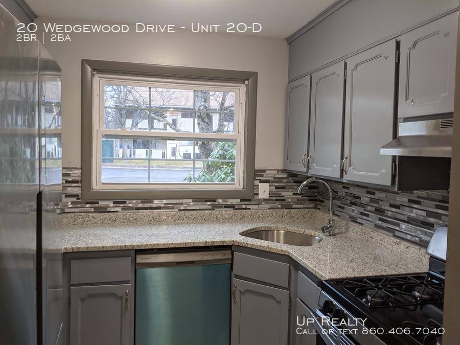 Apartment for rent at 20 Wedgewood Dr #20-D, Bloomfield, CT 06002