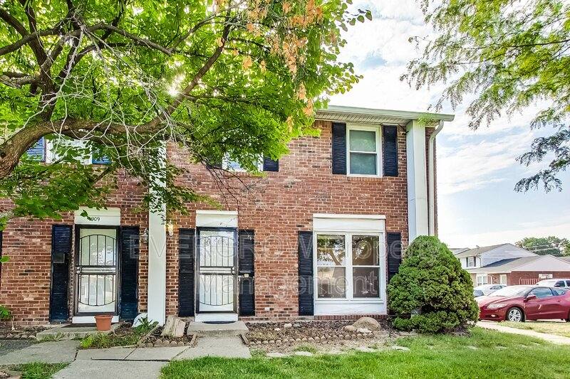 Condo for rent at 4911 Mount Vernon Dr, Indianapolis, IN 46227