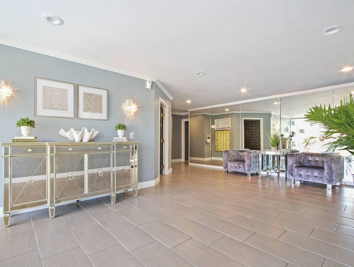 Apartment for rent at 3144 S Canfield Ave, Los Angeles, CA 90034