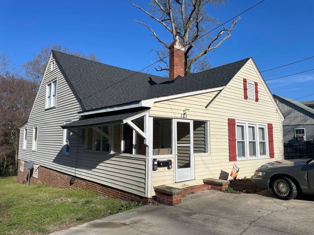 Apartment for rent at 121 Randolph Ave, Asheboro, NC 27203