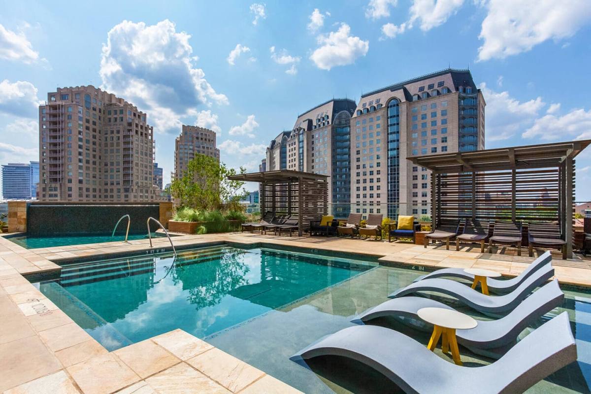 Apartment for rent at 2354 Thomas Ave #B3-28, Dallas, TX 75201