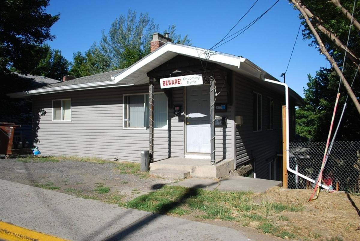 Apartment for rent at 725 NE Maple St, Pullman, WA 99163