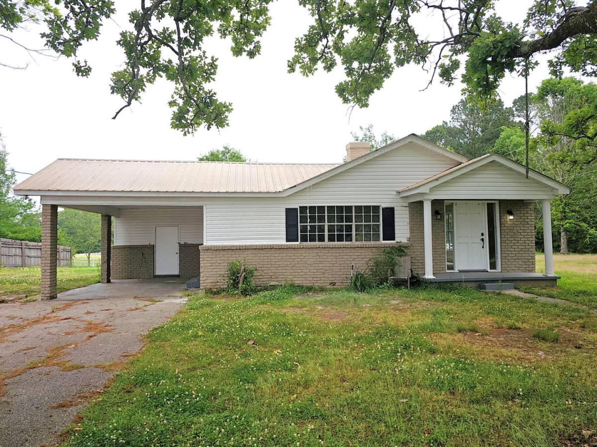 House for rent at 12090 Newton County Martin Rd, Collinsville, MS 39325