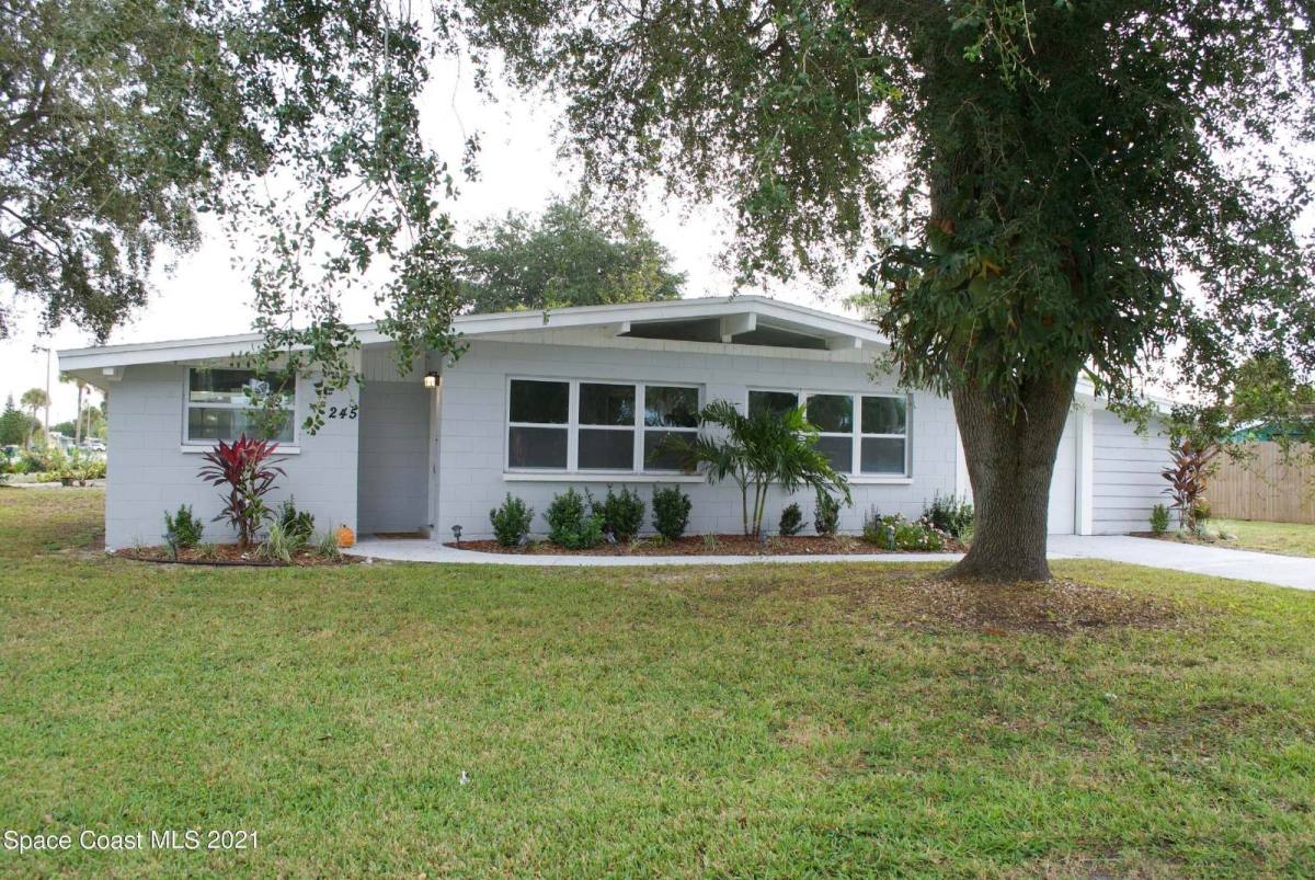 House for rent at 245 Sabal Ave, Merritt Island, FL 32953