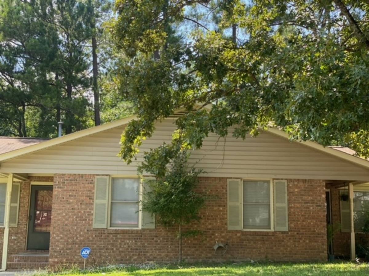 Apartment for rent at 201 Wynn Way, Columbia, SC 29210