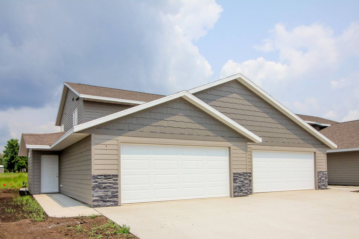Apartment for rent at 600 & 620 W Samantha St, Tea, SD 57064