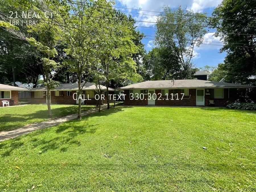 Apartment for rent at 21 Neal Court, Akron, OH 44301