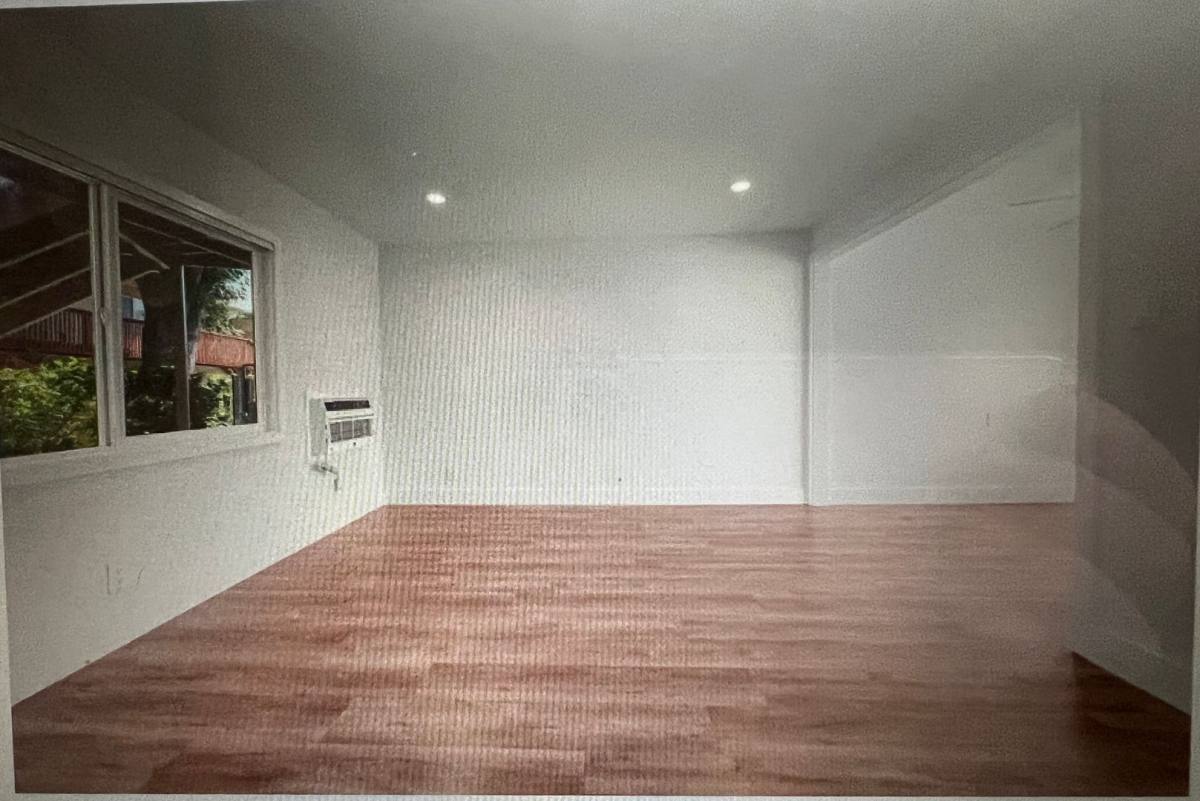 Apartment for rent at 1384 Oakland Blvd, Walnut Creek, CA 94596