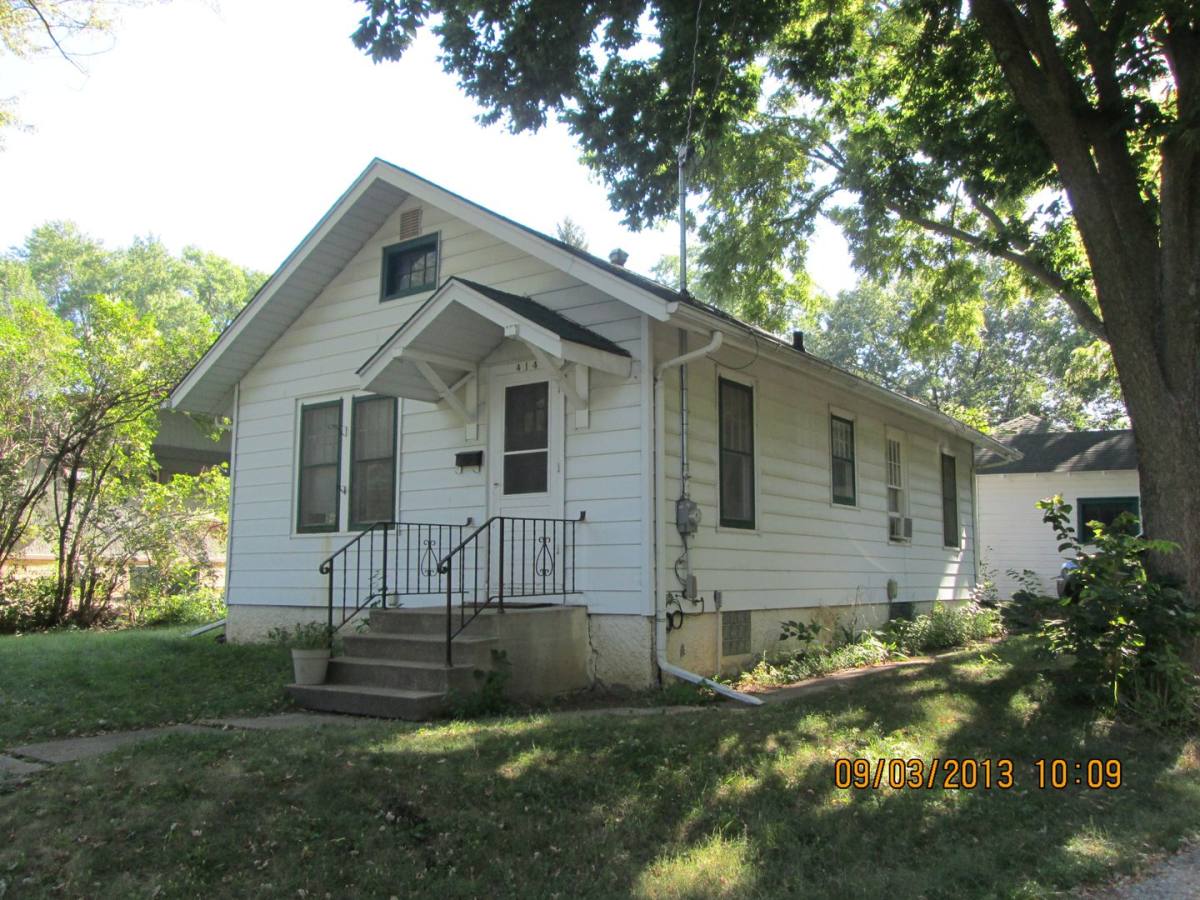 House for rent at 414 Garden St, Iowa City, IA 52240