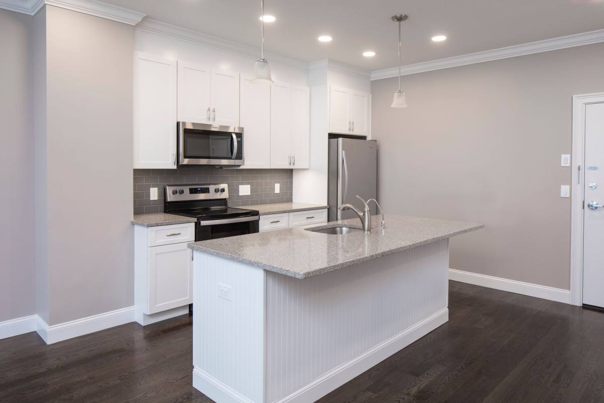 Apartment for rent at 121 N Washington Ave, Bergenfield, NJ 07621