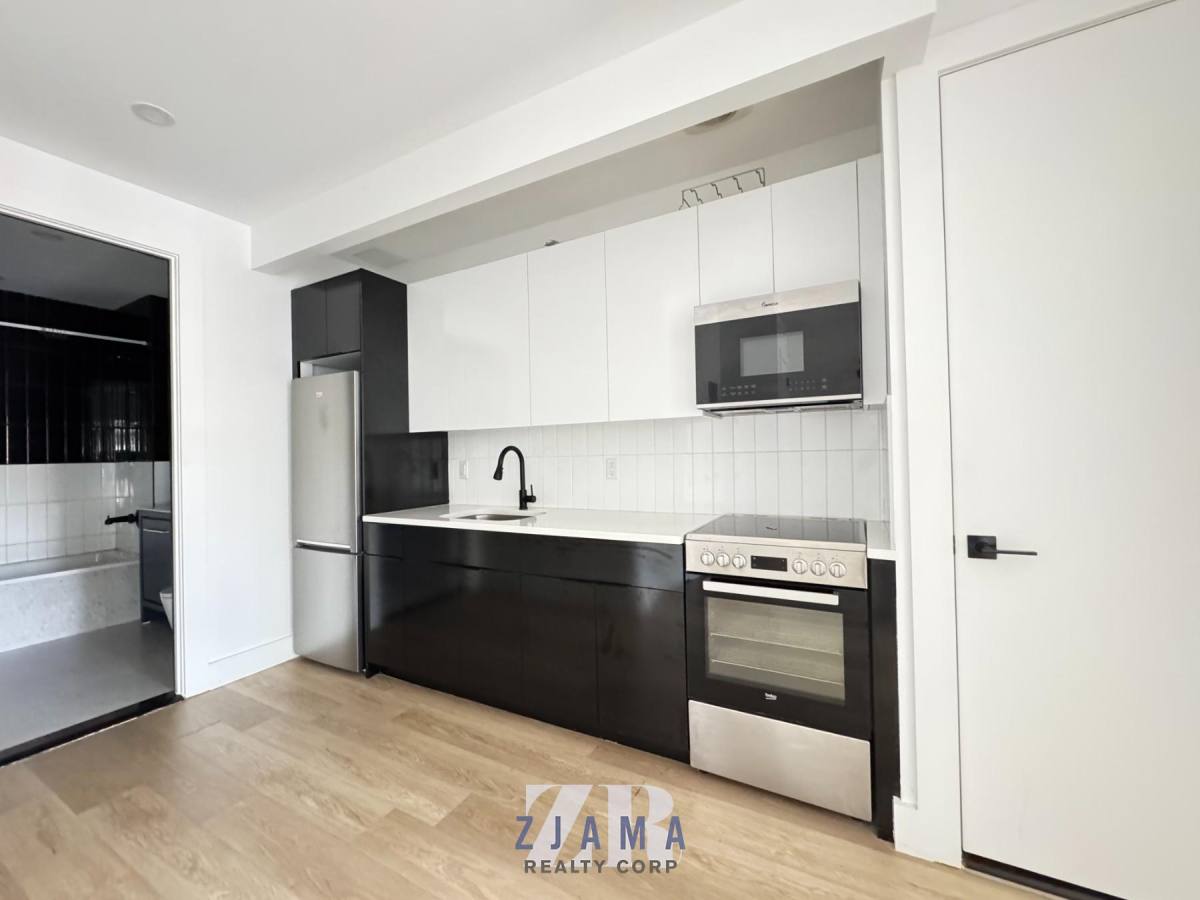 Apartment for rent at 1042 President St #3A, Brooklyn, NY 11225