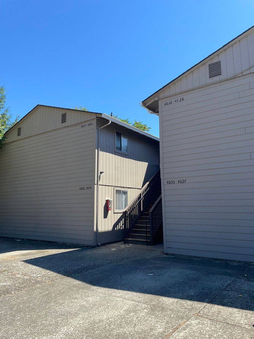 Apartment for rent at 4014-4040 Arleta Ave NE, Salem, OR 97303