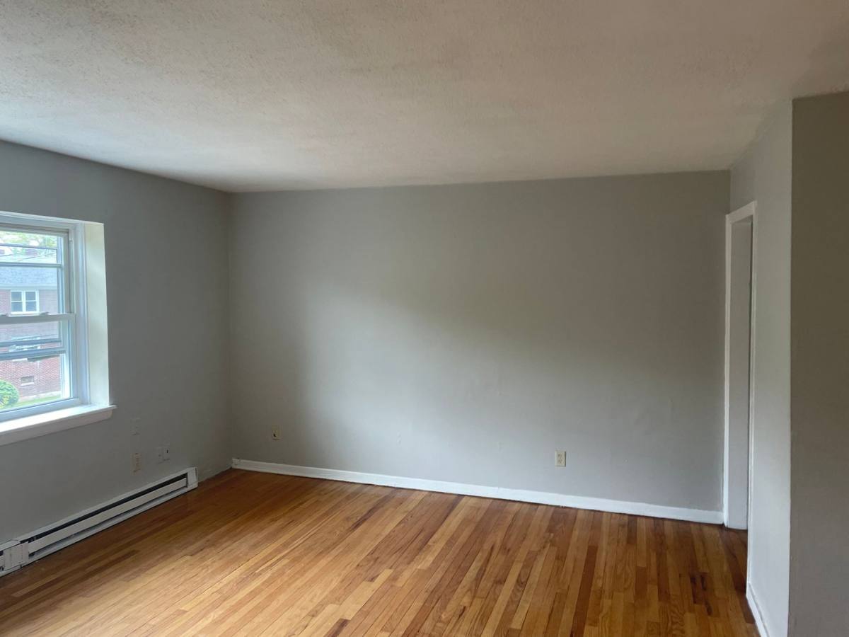 Apartment for rent at 212 Sheffield Ave, New Haven, CT 06511