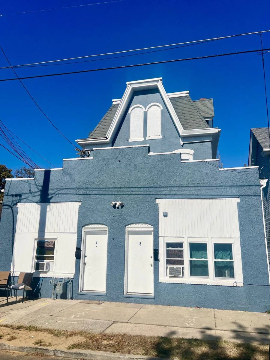 Apartment for rent at 14 W Broad St #A, Millville, NJ 08332