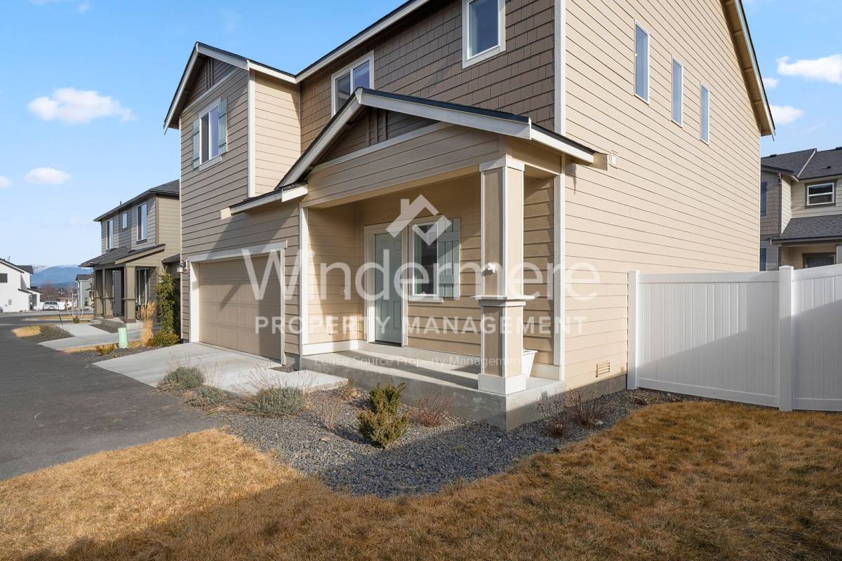 House for rent at 24357 E Harrier Loop, Liberty Lake, WA 99019