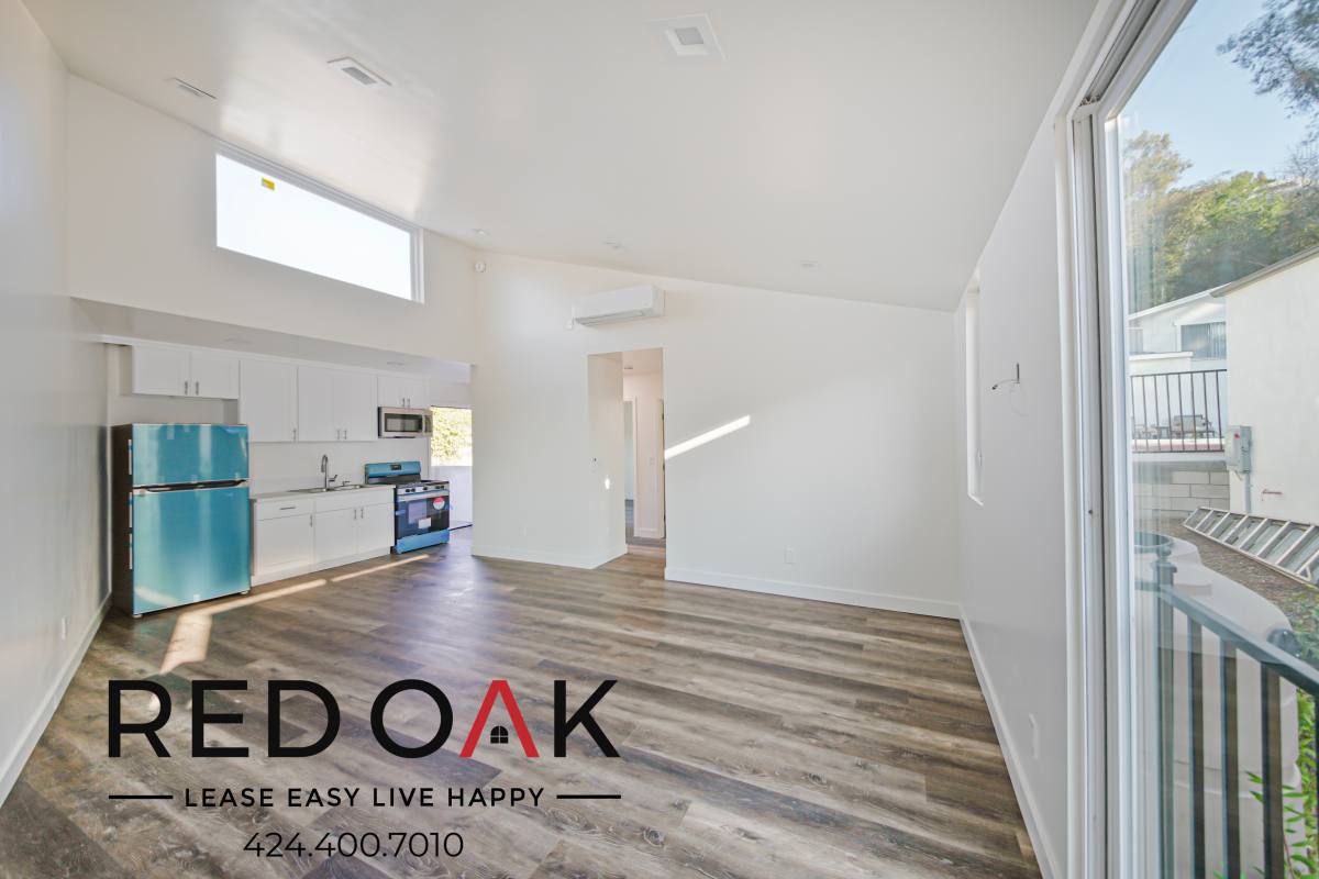 Condo for rent at 2132 Cove Ave #2134, Los Angeles, CA 90039