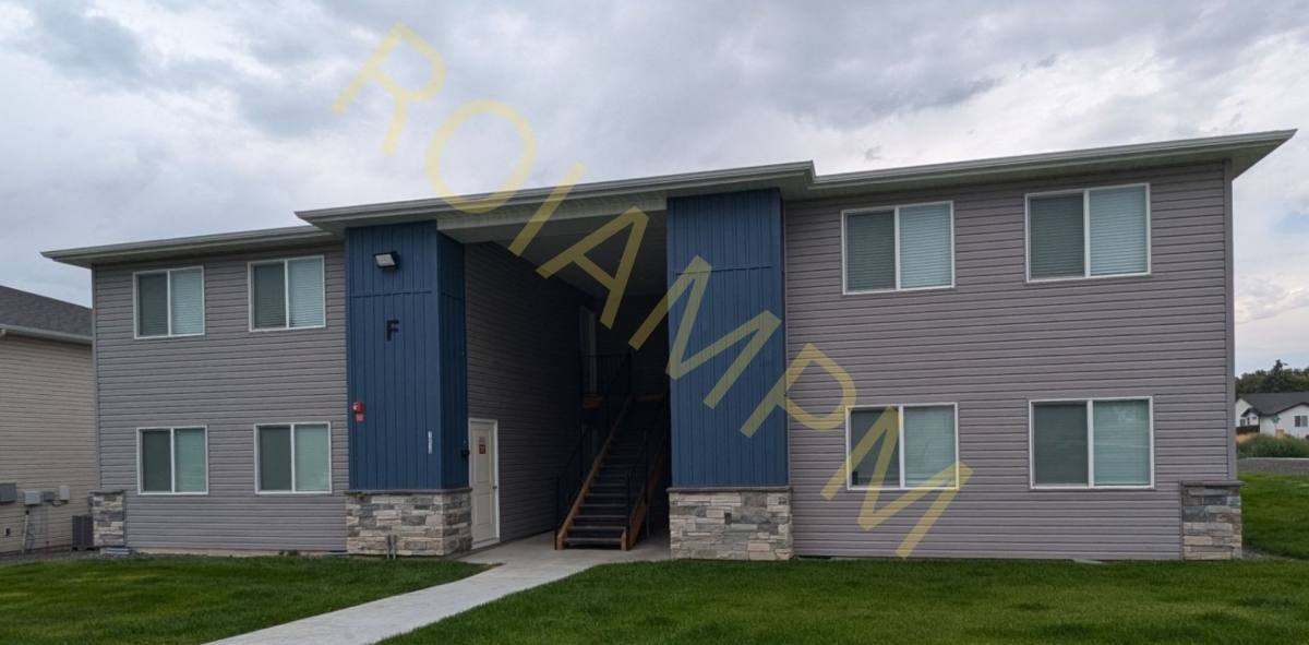 Apartment for rent at 1215 S Eisenhower St, Jerome, ID 83338