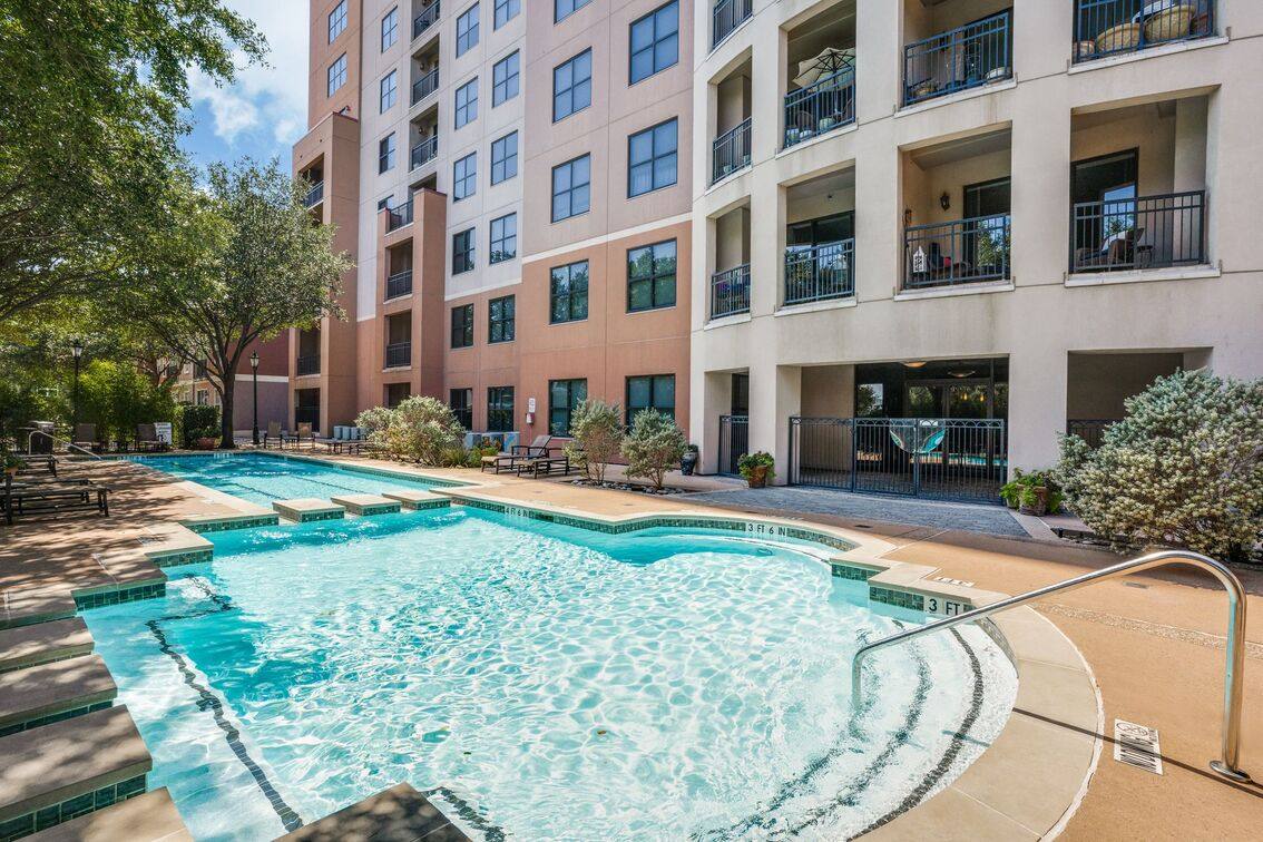 Apartment for rent at 13331 Noel Rd #B5-76, Dallas, TX 75240