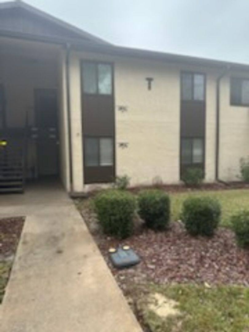 House for rent at 689 Midway Dr #A, Ocala, FL 34472