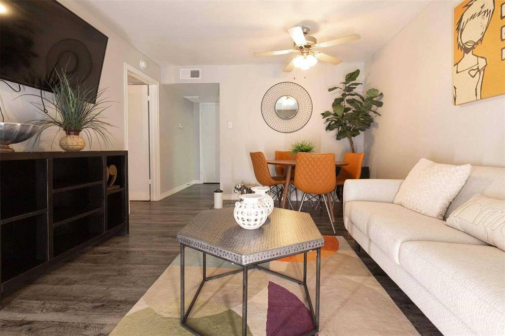 Apartment for rent at 4400 Memorial Dr #1164, Houston, TX 77007