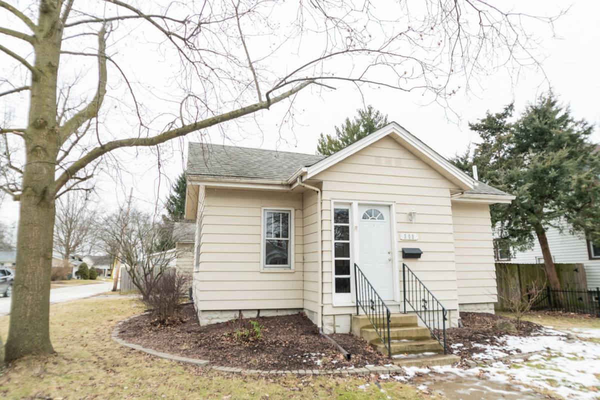 House for rent at 308 Erie St, Valparaiso, IN 46383