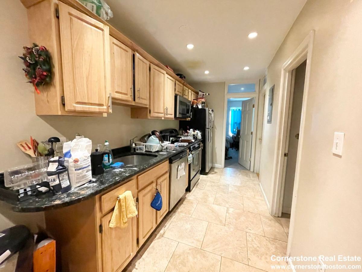 Apartment for rent at 257 Northampton St #A1, Boston, MA 02118