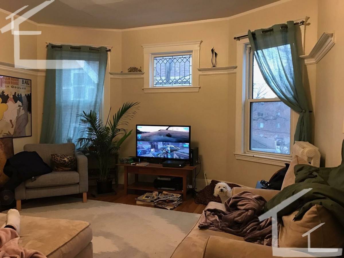 Apartment for rent at 85 Gardner St #2B, Allston, MA 02134