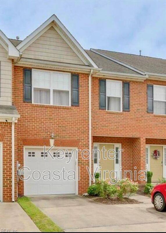 Townhouse for rent at 112 Mount Vernon Court, Smithfield, VA 23430
