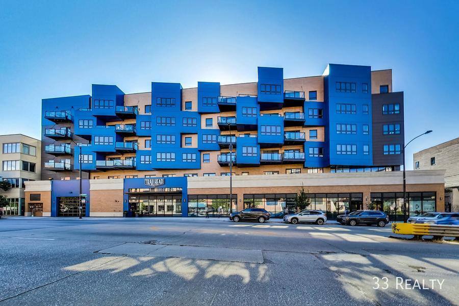 Apartment for rent at 1744 N Western #505, Chicago, IL 60647