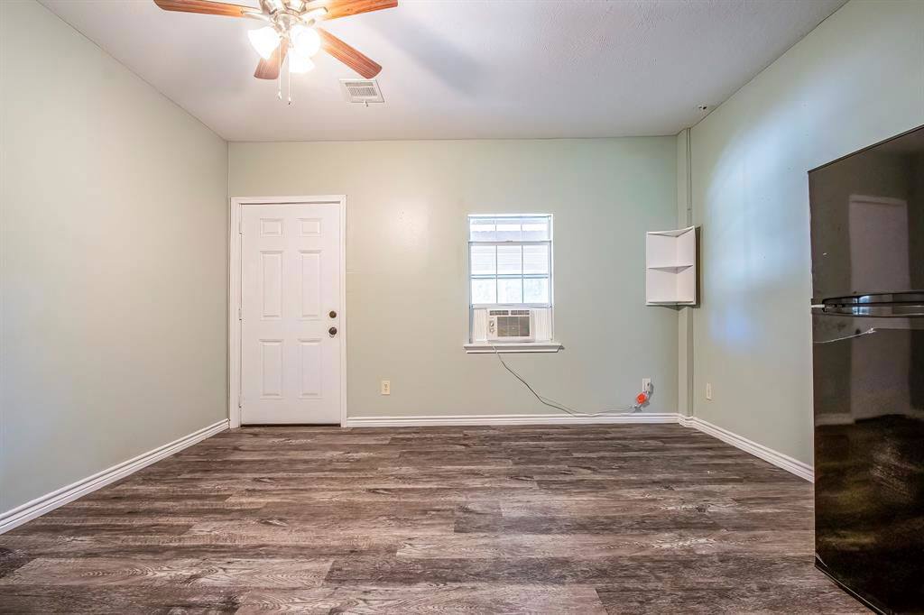 Apartment for rent at 229 Bishop St, Livingston, TX 77351