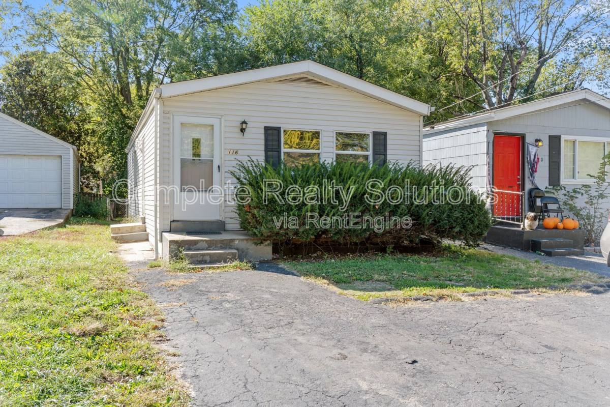 House for rent at 116 Barto Dr, Saint Louis, MO 63135
