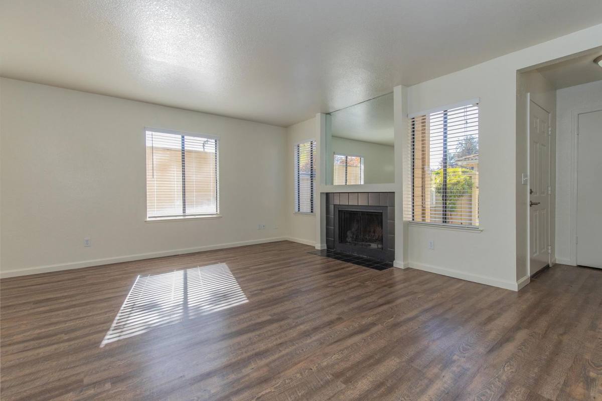 Apartment for rent at 3910 W Beechwood Ave, Fresno, CA 93711