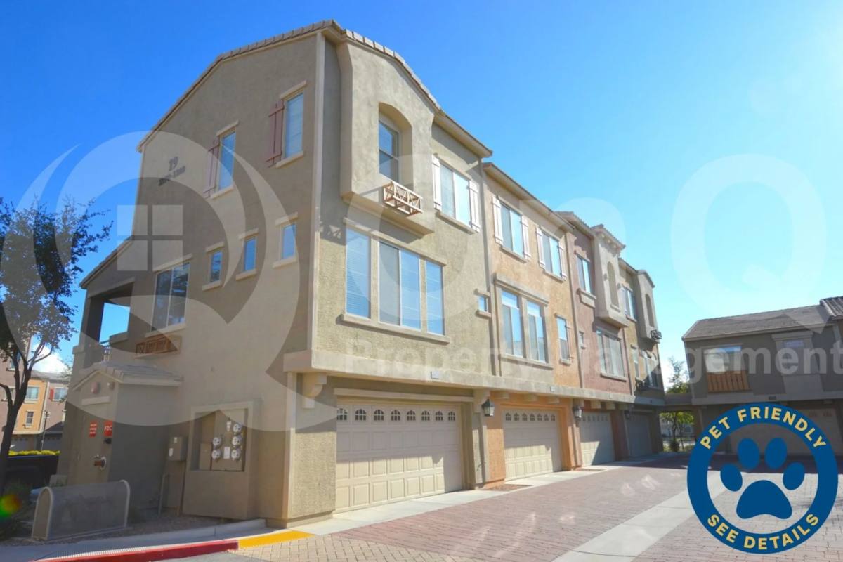 Townhouse for rent at 240 W Juniper Ave #1280, Gilbert, AZ 85233