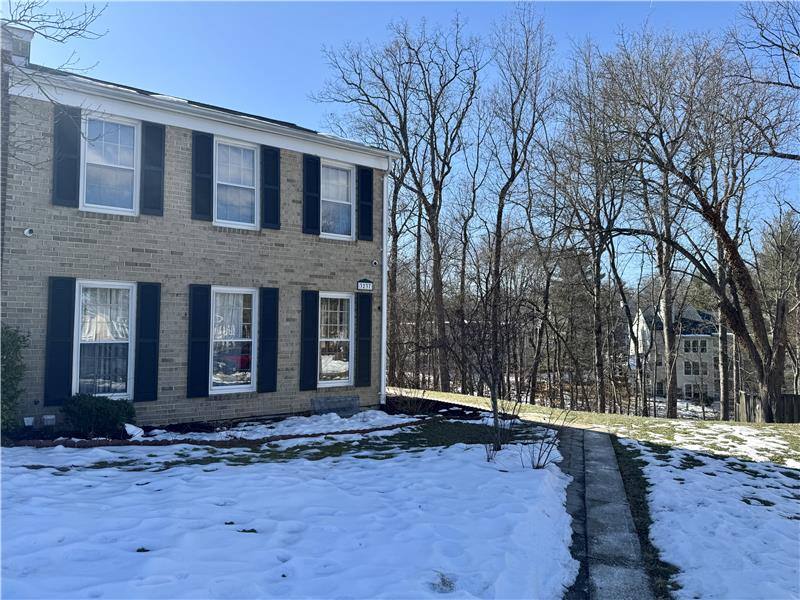 Townhouse for rent at 3237 Foothill St, Woodbridge, VA 22192