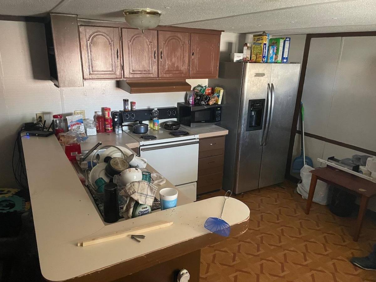 House for rent at 17189 Benton City Rd, Von Ormy, TX 78073