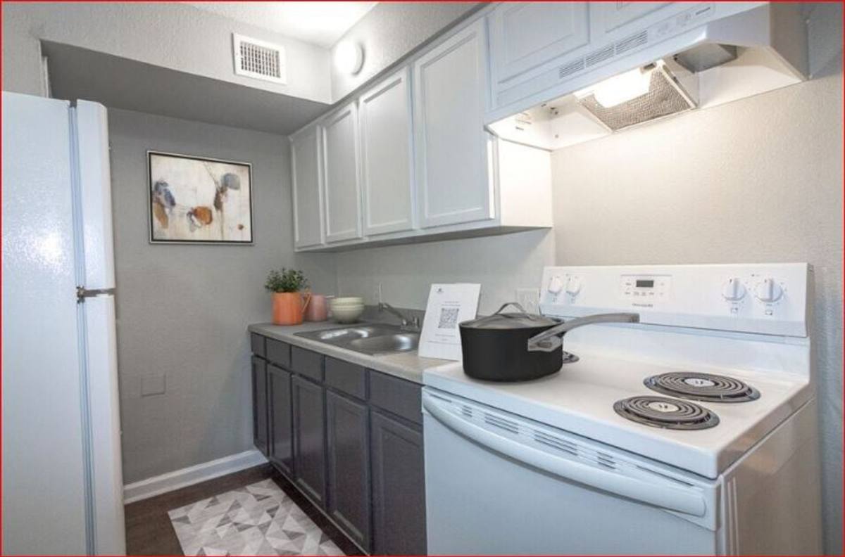 Apartment for rent at 102 & 120 Waco Ave, Lubbock, TX 79415