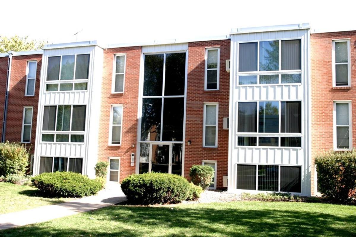 Apartment for rent at 4431 Chowen Ave, Minneapolis, MN 55410