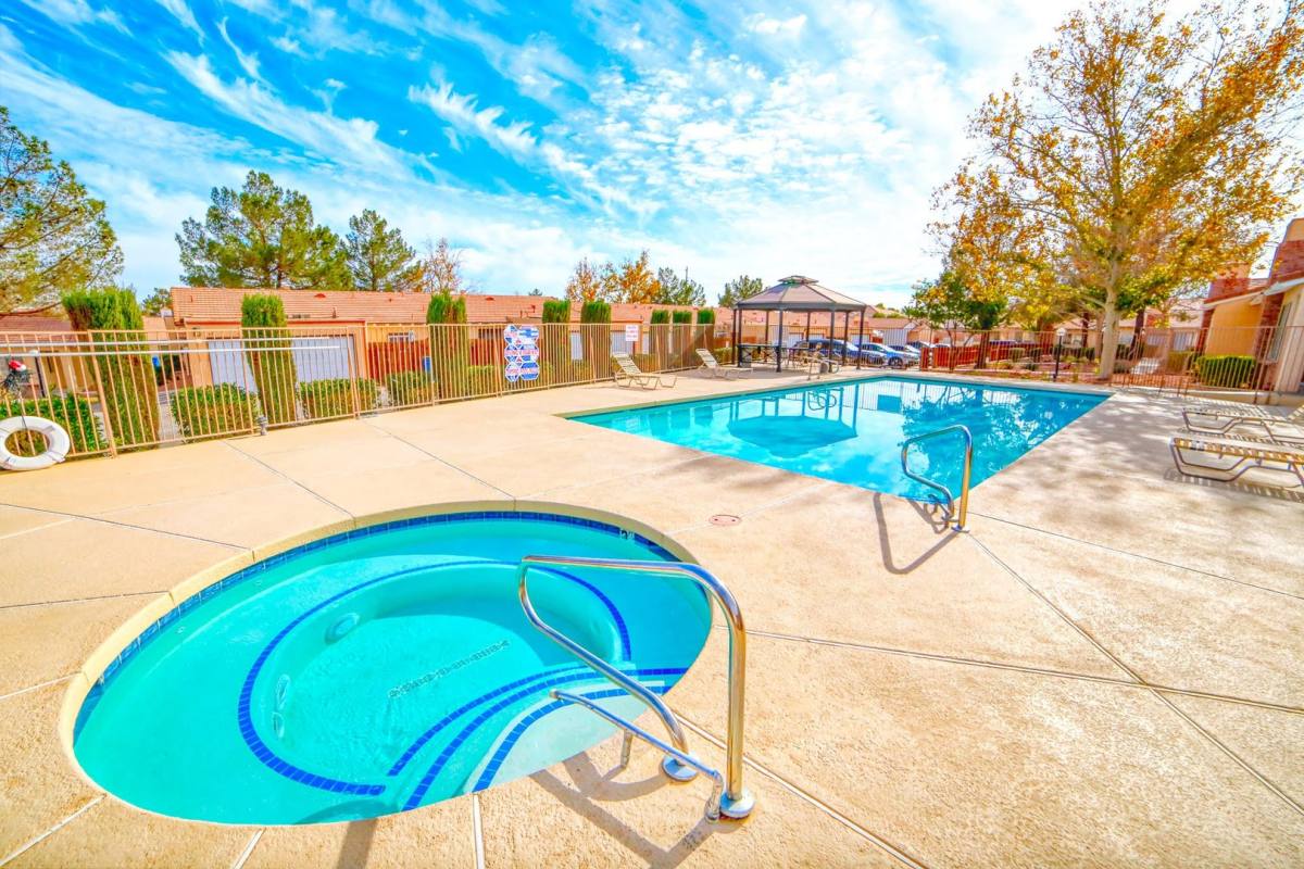 Apartment for rent at 7601 W Charleston Blvd, Las Vegas, NV 89117