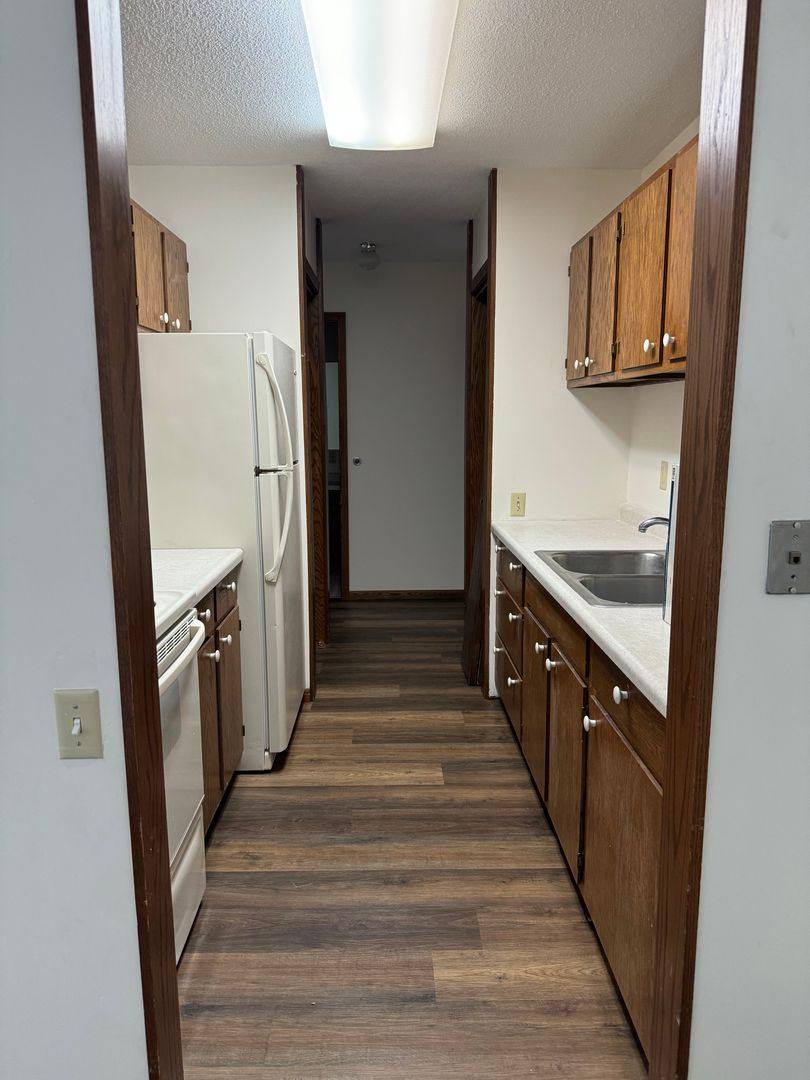 Apartment for rent at 1425 19th Ave SW, Willmar, MN 56201