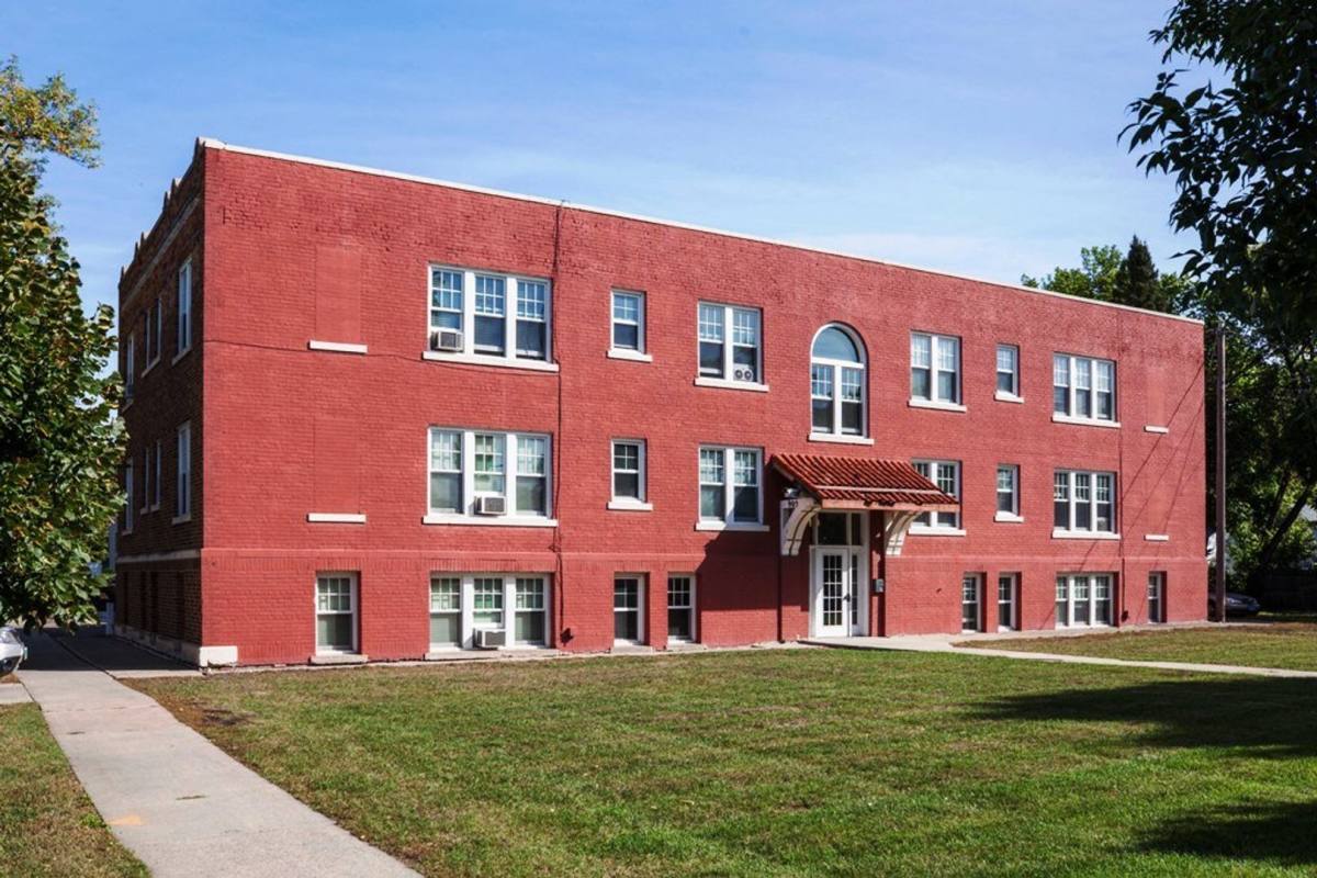 Apartment for rent at 905 5th St N, Fargo, ND 58102