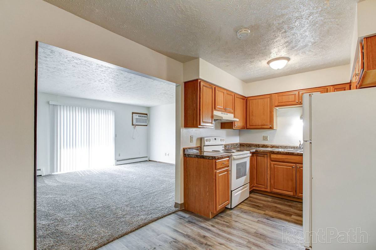 Apartment for rent at 525 22nd Ave NW, Minot, ND 58703