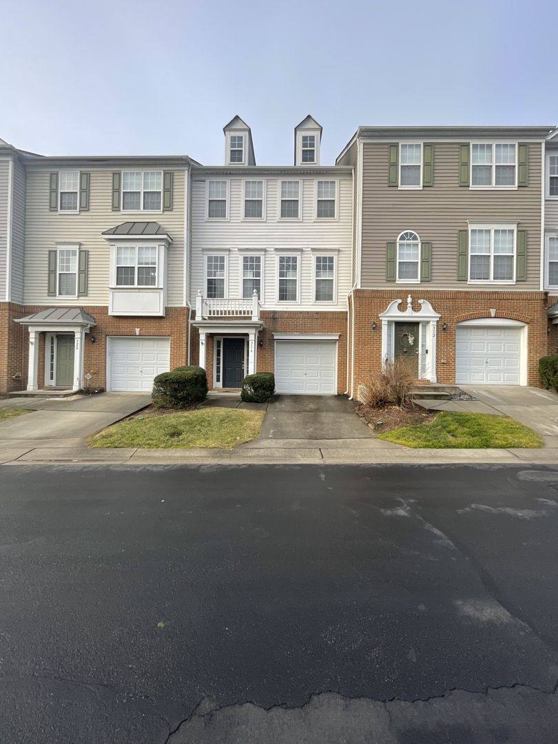 Townhouse for rent at 316 Ruby Walk Dr, Morrisville, NC 27560